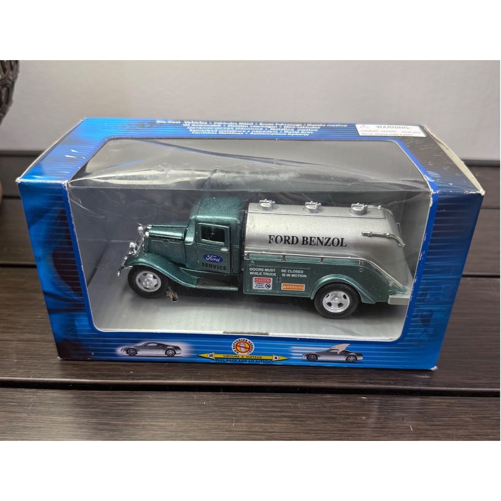 Tins Toys Metallic Team Ford Benzol Tanker Truck Diecast Metallic Green Silver‎